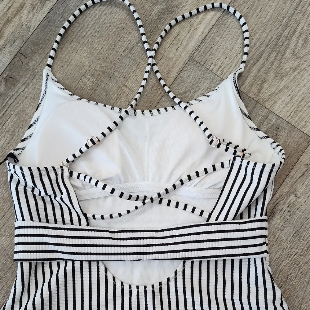 Striped Black and White One-Piece Swimsuit - Picture 5 of 8